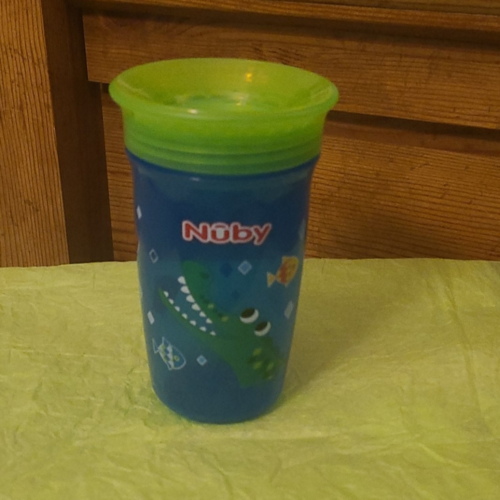 Nuby sippy cup